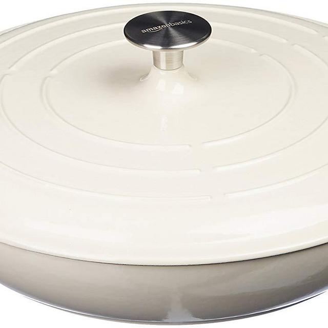 AmazonBasics Enameled Cast Iron Covered Casserole - 3.3-Quart, White