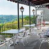 SkyBar Gourmet Pizza