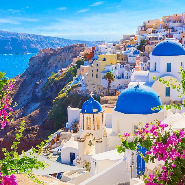 Ferry to Santorini