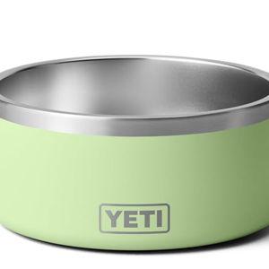 YETI Boomer 8, Stainless Steel, Non-Slip Dog Bowl, Holds 64 Ounces - Lime Green