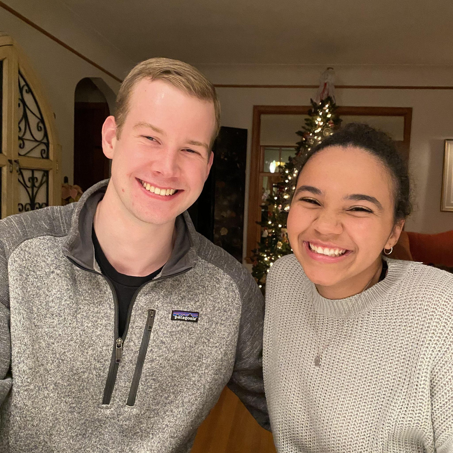 One month of dating!