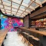 Sampan / Graffiti Bar