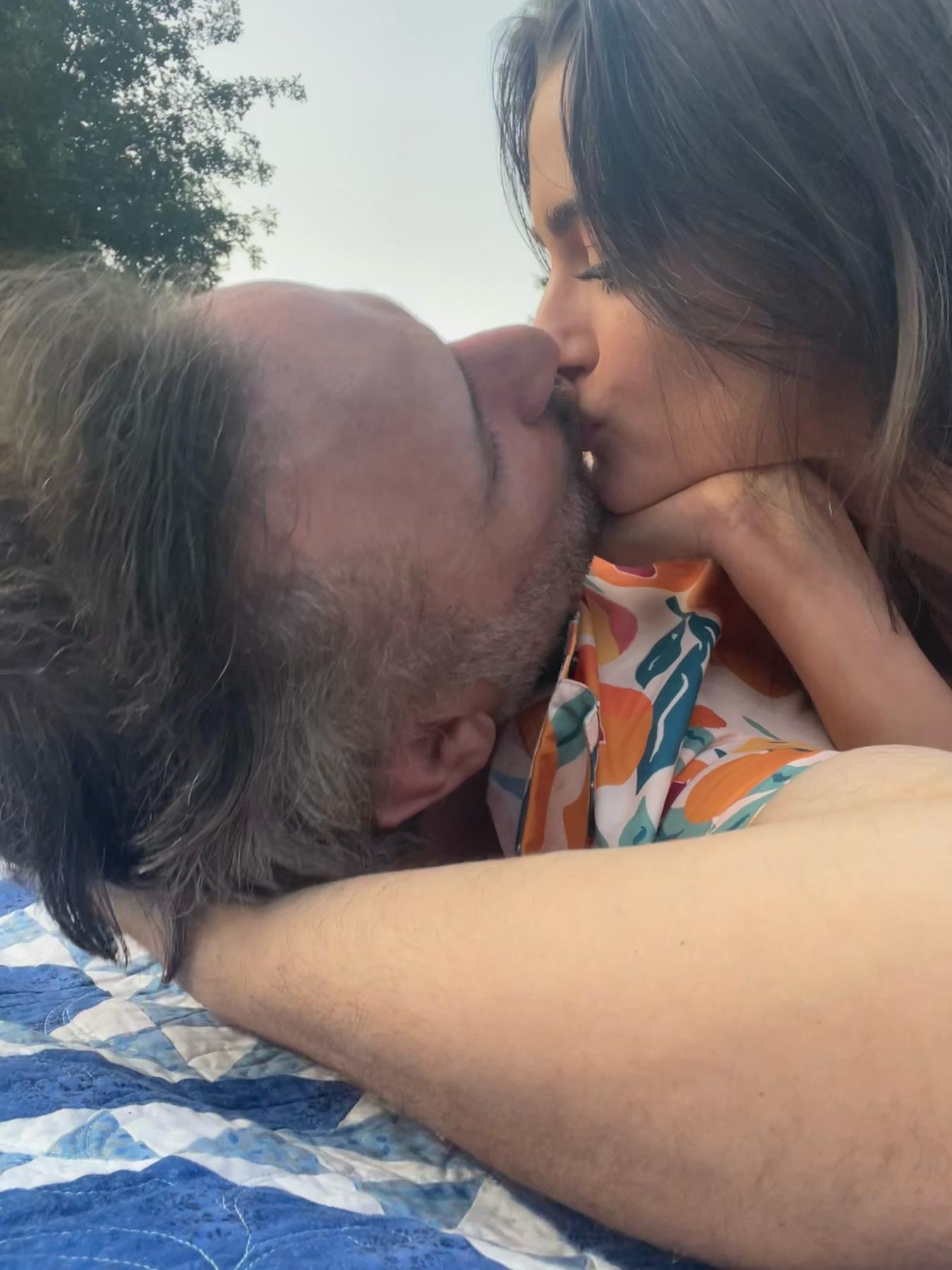 Engagement weekend picnic. She had no idea 🤫