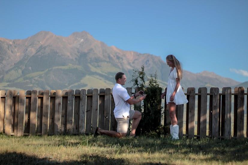 The Wedding Website of Sarah Wenzel and Jake Enz