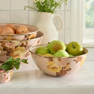 Wild Rose Mauve Everyday Bowl