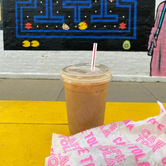 Breakfast Date: Cafe Tola