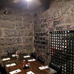 Cahoots Restaurant
