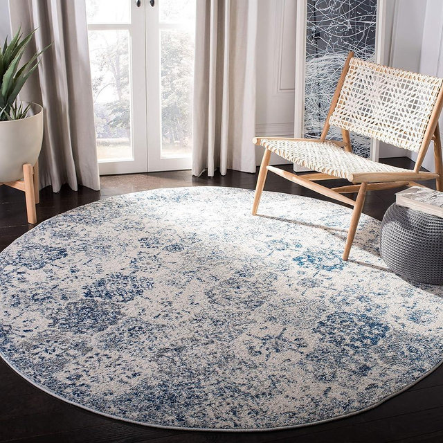 SAFAVIEH Madison Collection 4' Round White / Royal Blue MAD611C Boho Chic Floral Medallion Trellis Distressed Non-Shedding Dining Room Entryway Foyer Living Room Bedroom Area Rug