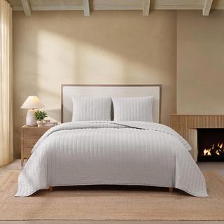 European 3-Piece Linen Quilt Set