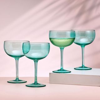 Vibrance Coupe Glass, Set of 4