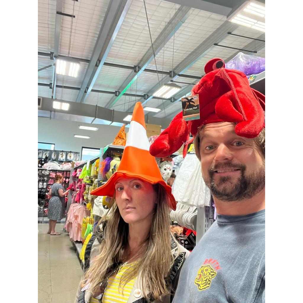 Just some cool cats shopping