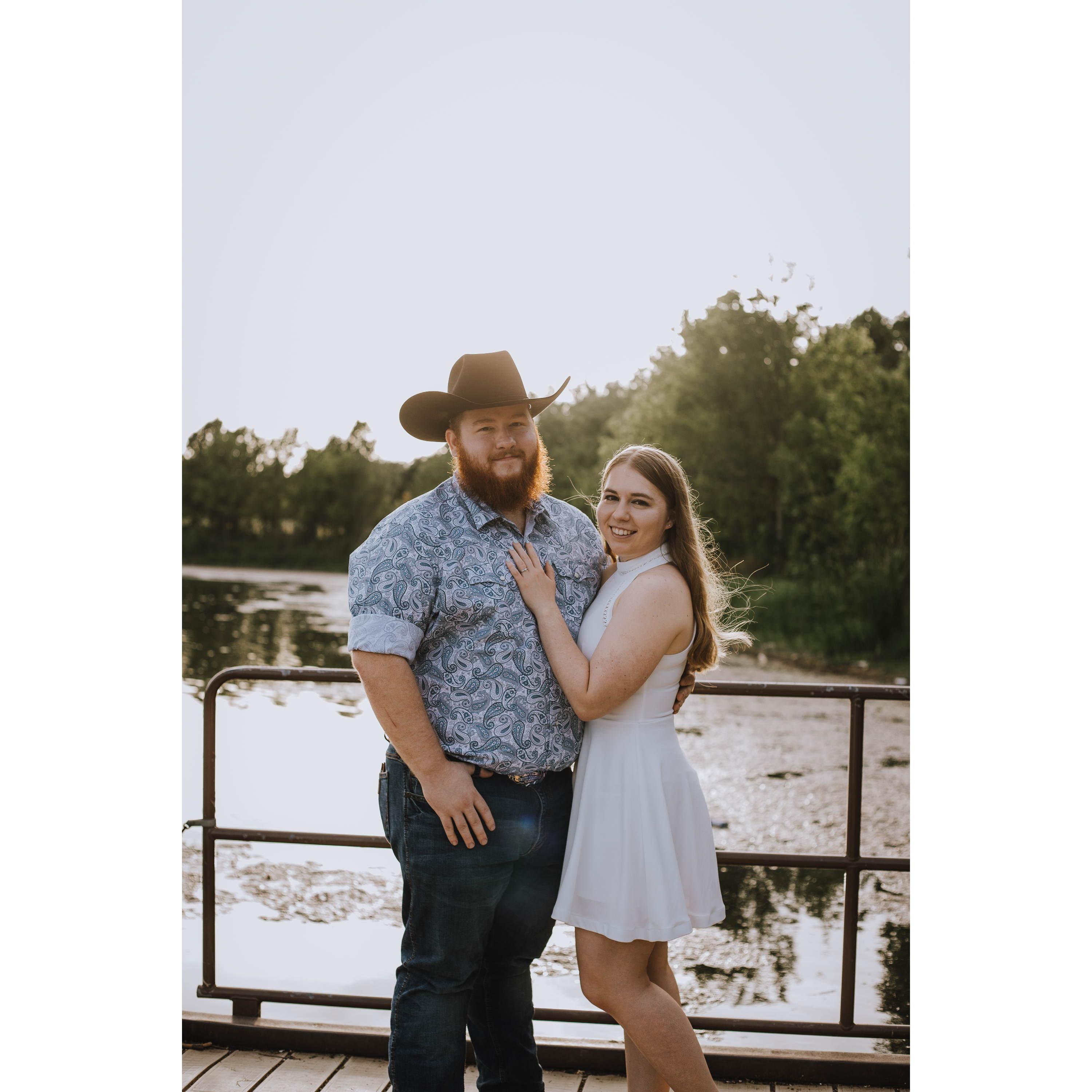 Engagement Pics!
