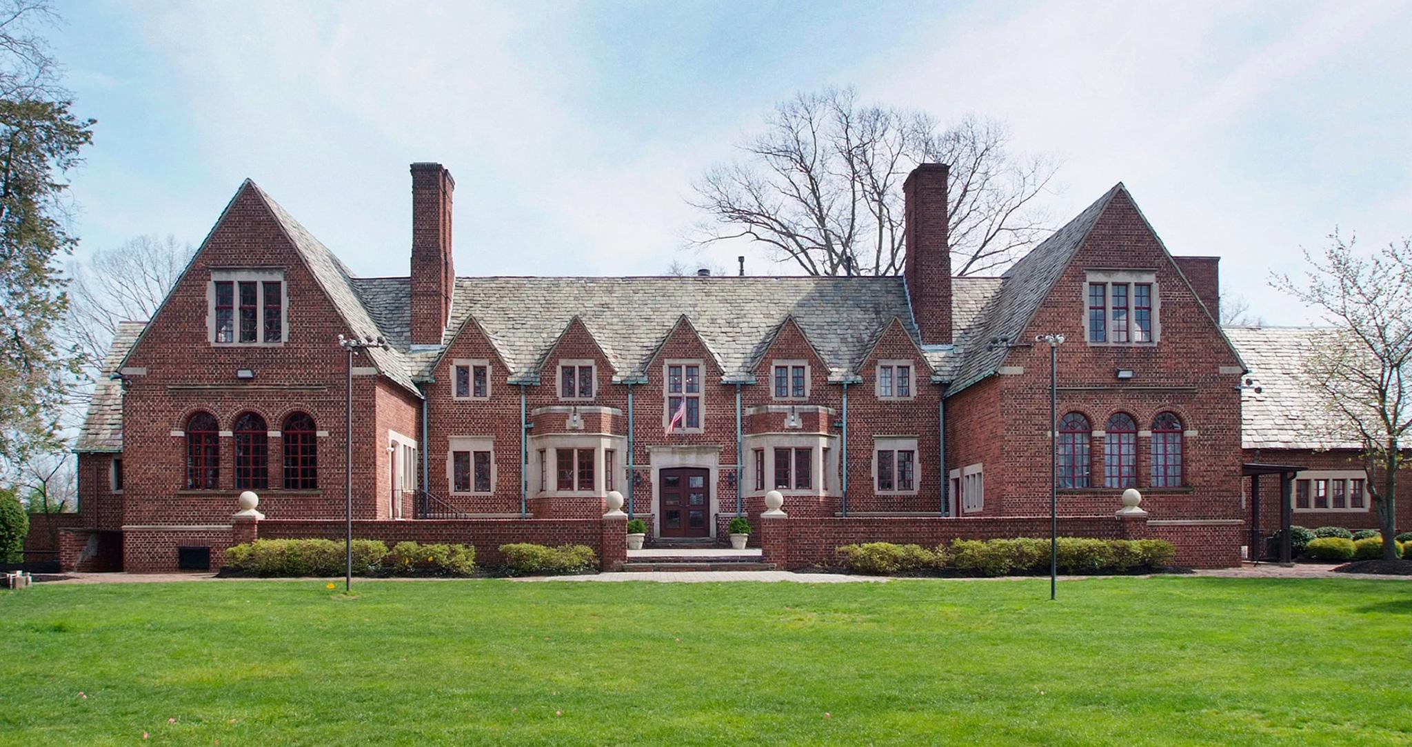 The Wedding Website of Christopher Grande and Laura Paulsen