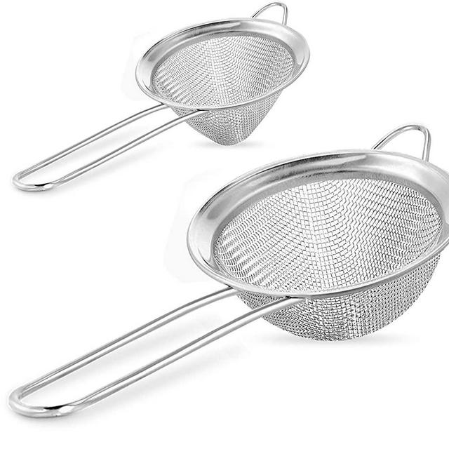 Kafoor Set of 2 Stainless Steel Mesh Strainers for Kitchen - 6.3 inch Large Fine Mesh Strainer & 3.1 inch Small Strainer Fine Mesh - Ideal to Sieve Pasta Noodles, Quinoa, Tea, Coffee, Juices, Flour