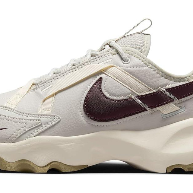 Nike Tc 7900 Women's Trainers