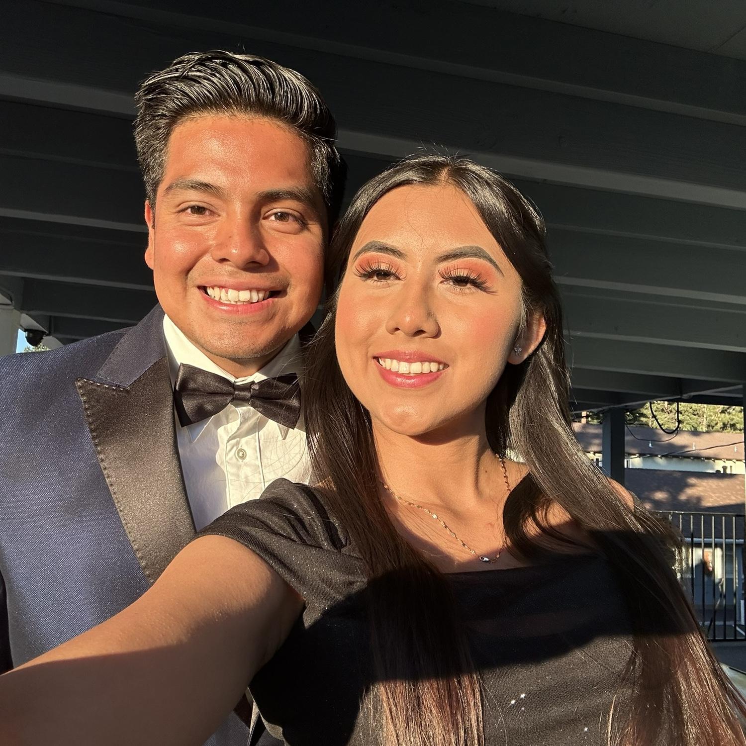 ✩ Celebrando nuestro aniversario de novios! / Celebrating our dating anniversary! 💗