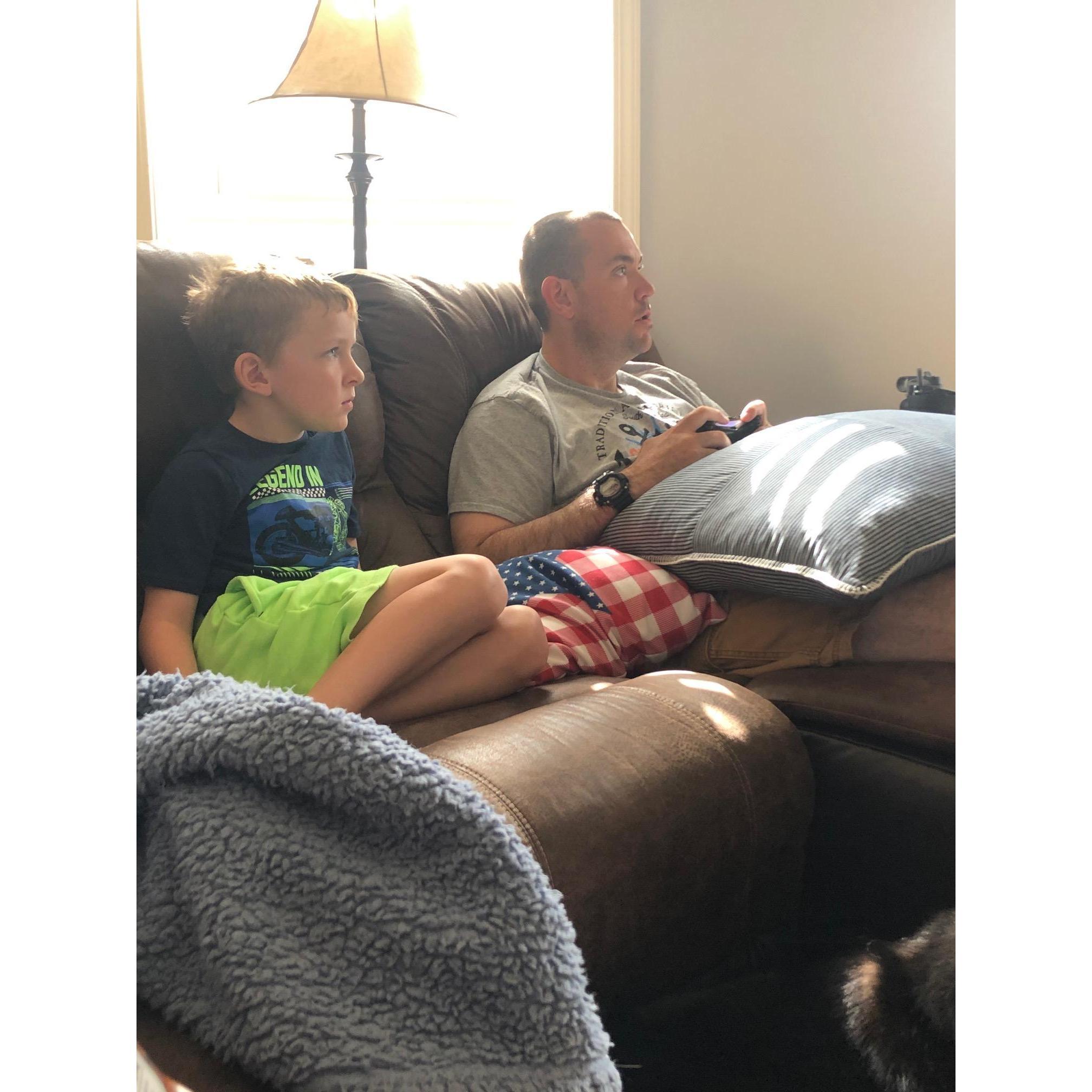 Our first house guest! Heather, Bentley & her Aunt Sarah came to visit while on vacation in Wilmington.