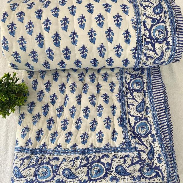 Winter Warm Razai Quilt, Bedspread Quilt Ethnic Hand Block Print Coverlet Quilt Blanket100% Cotton Light Weight Winter Reversible Razai ,