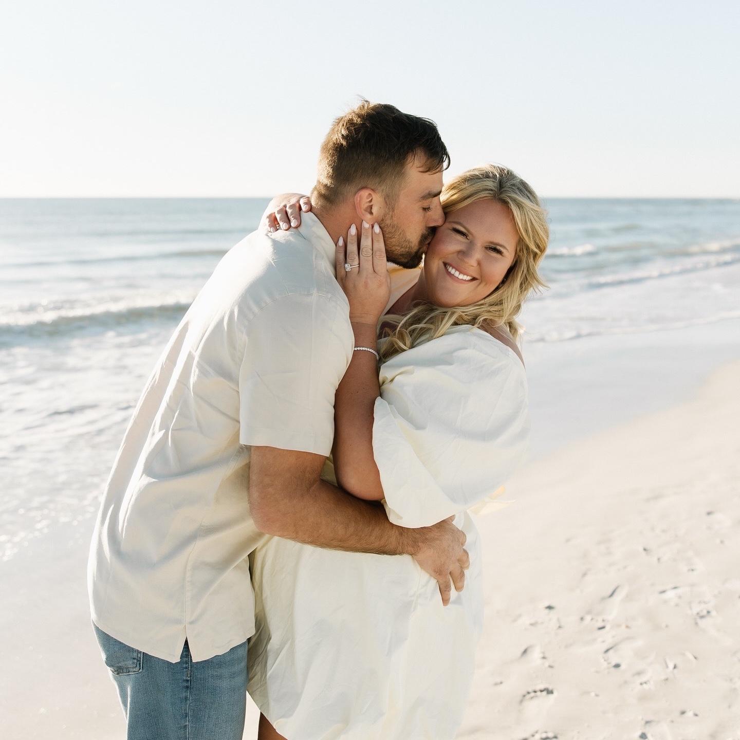 a few photos from our engagement session in Florida!