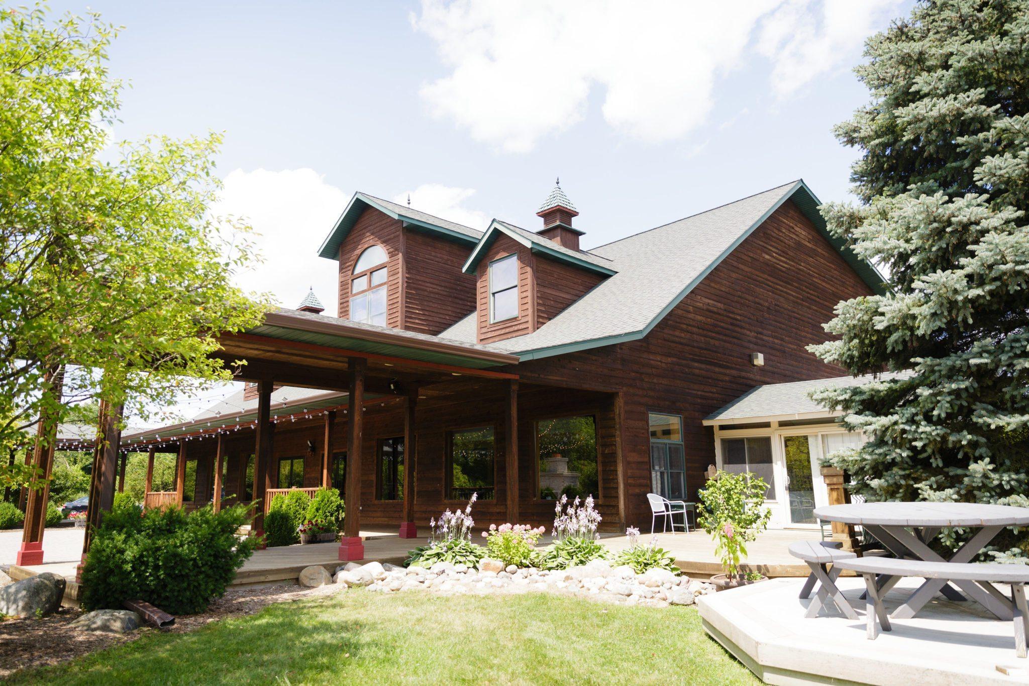 The Wedding Website of Kellie Kloha and Michael Young