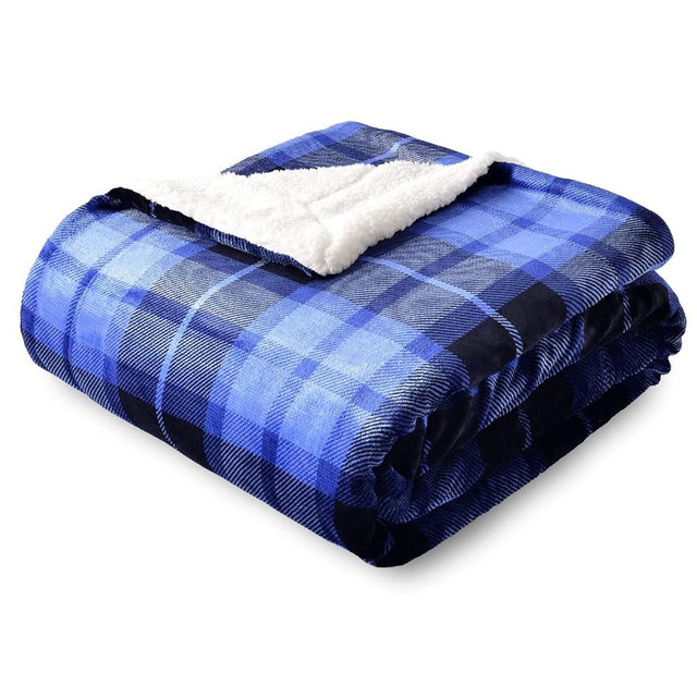 SOCHOW Sherpa Plaid Fleece Throw Blanket, Double-Sided Super Soft Luxurious Bedding Blanket 60 x 80 inches, Blue