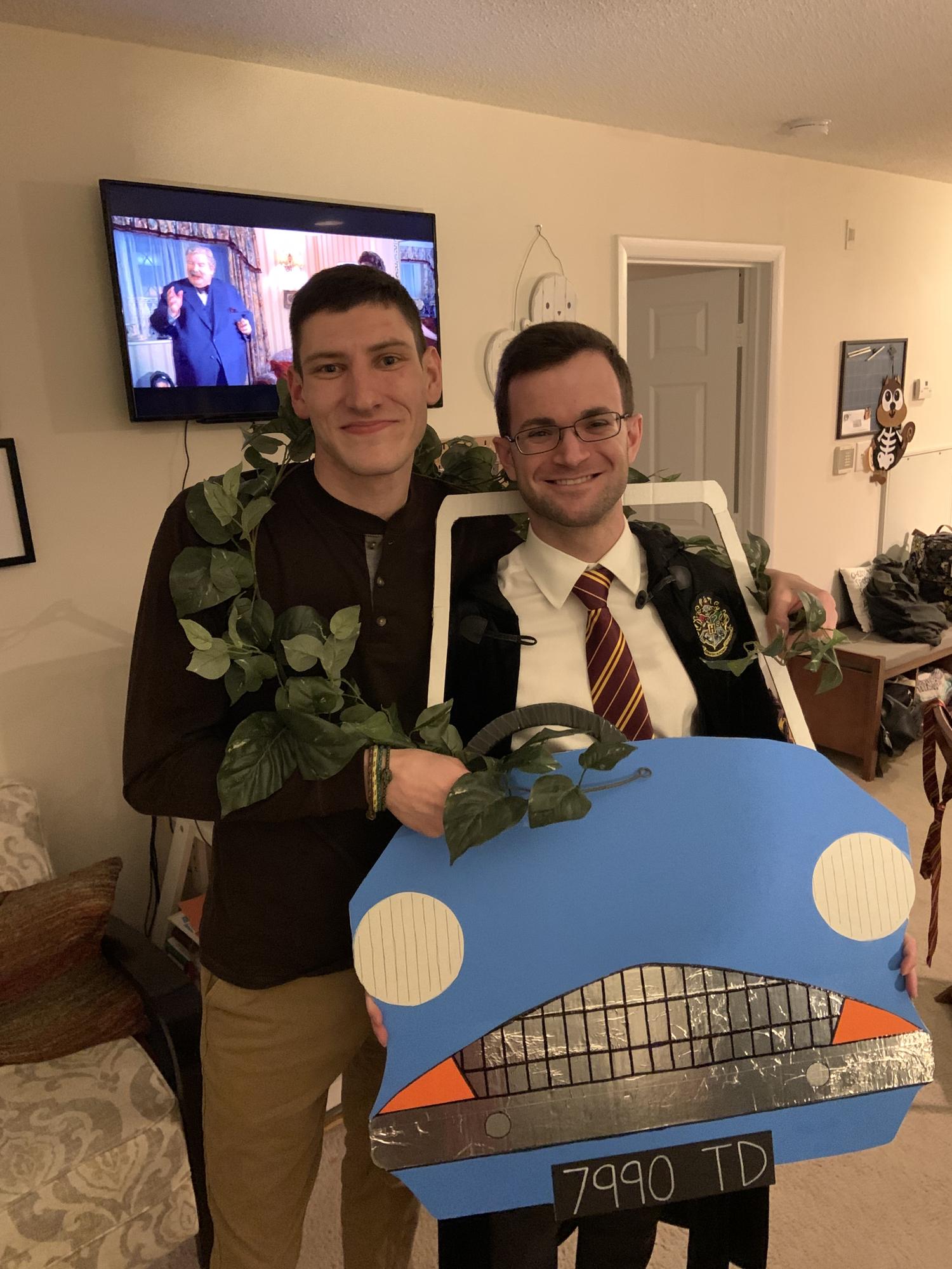 Halloween 2019 - Harry Potter in the Enchanted Car & the Womping Willow