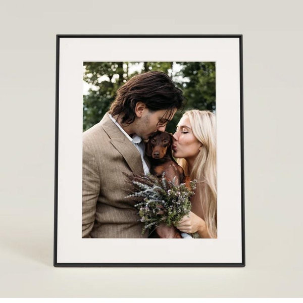Walden 15 | Aura's largest, wall-worthy HD digital picture frame