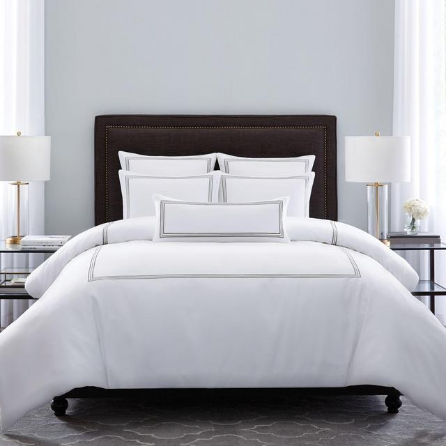 Wamsutta® Hotel Triple Baratta Stitch Full/Queen Comforter Set in Silver