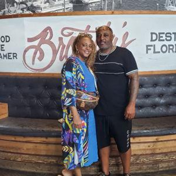 Ro & Roe's Honeymoon fund