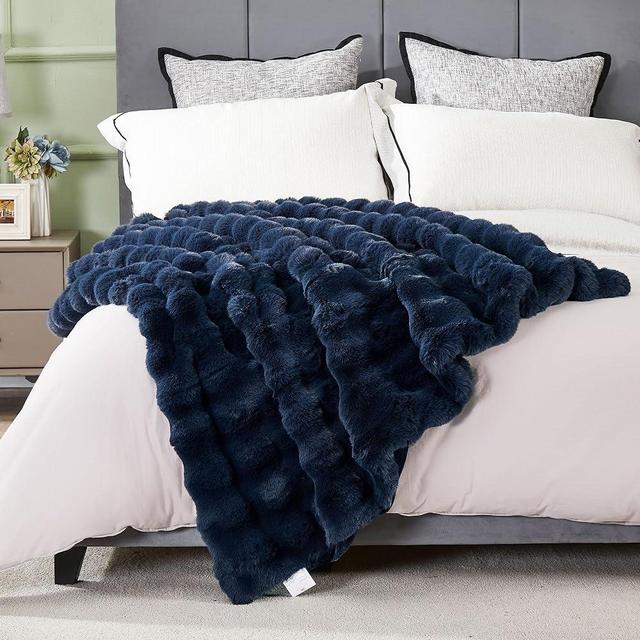 DREAMNINE Super Soft Thick Faux Rabbit Fur Throw Blanket for Couch Bed 50" x 60", Reversible Plush Warm Winter Fluffy Blanket,Decorative Cute Cozy Bubble Furry Blanket for Bedroom Sofa Chair,Navy Blue