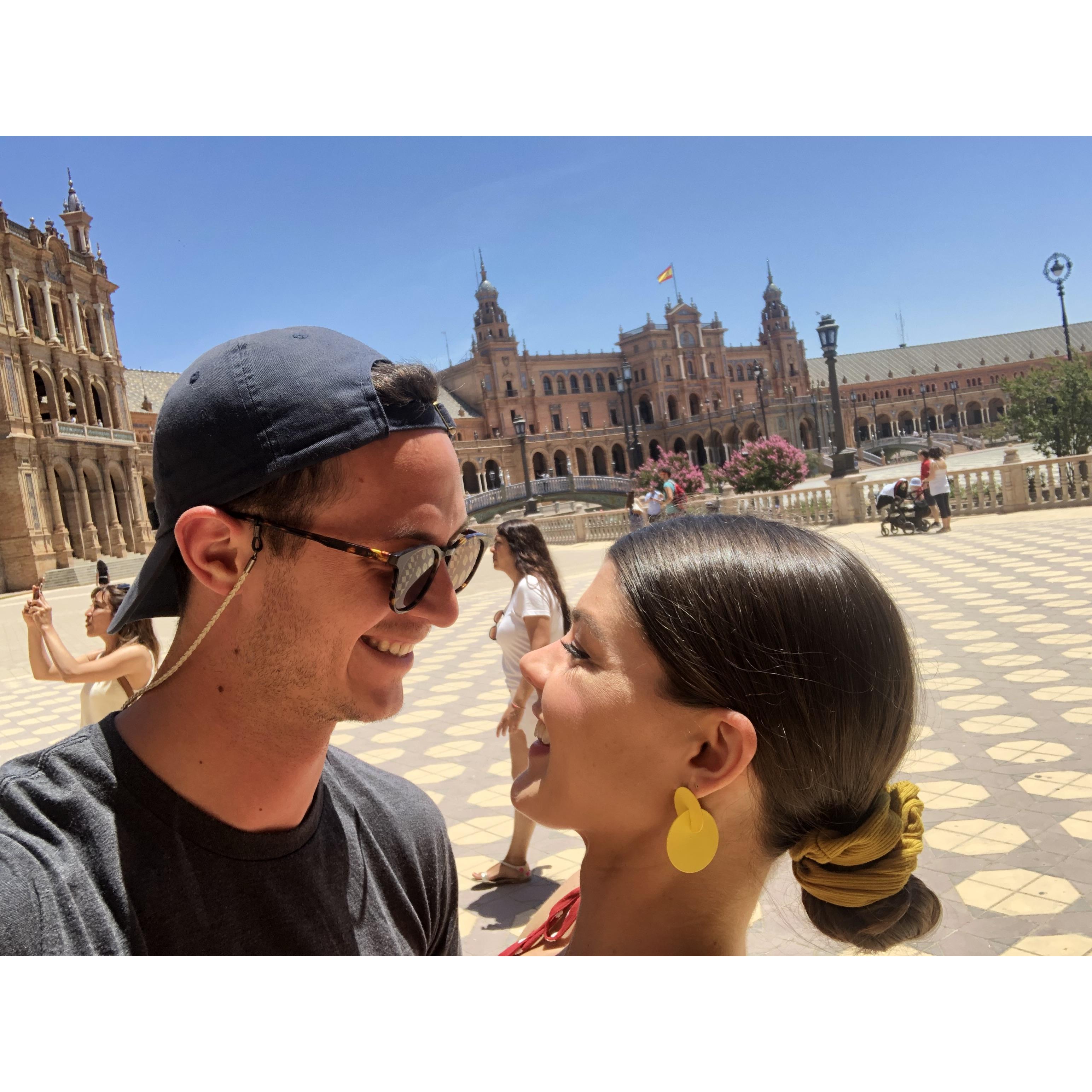 Jen still maintains there was nothing in her teeth (Spain | June 2019)
