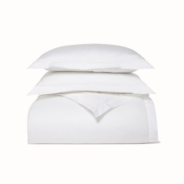BOLL & BRANCH Percale Hemmed Duvet Set – Luxury 100% Organic Cotton Duvet Cover and 2 Shams with Hidden Closures – Smooth, Breathable Cooling Weave, White, King/Cal King