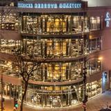 TO EAT: Starbucks Reserve Roastery