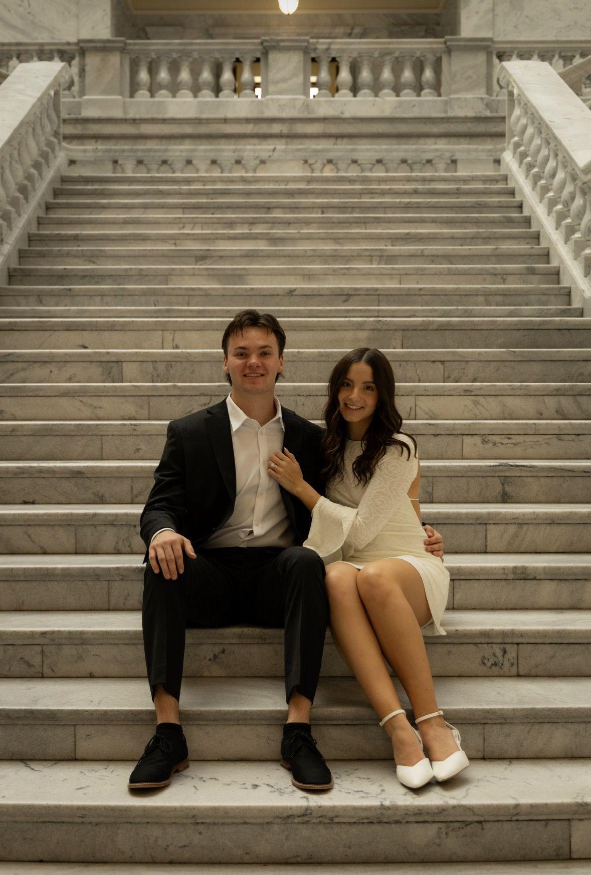 The Wedding Website of Lauren Vigansky and Jackson Lofgran