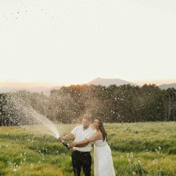 Newlywed Fund | Fondo para recién casados (Venmo)