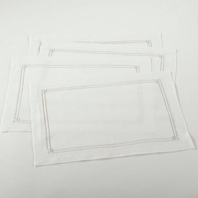 Set of 4 Embroidered Design Placemat Ivory - Saro Lifestyle