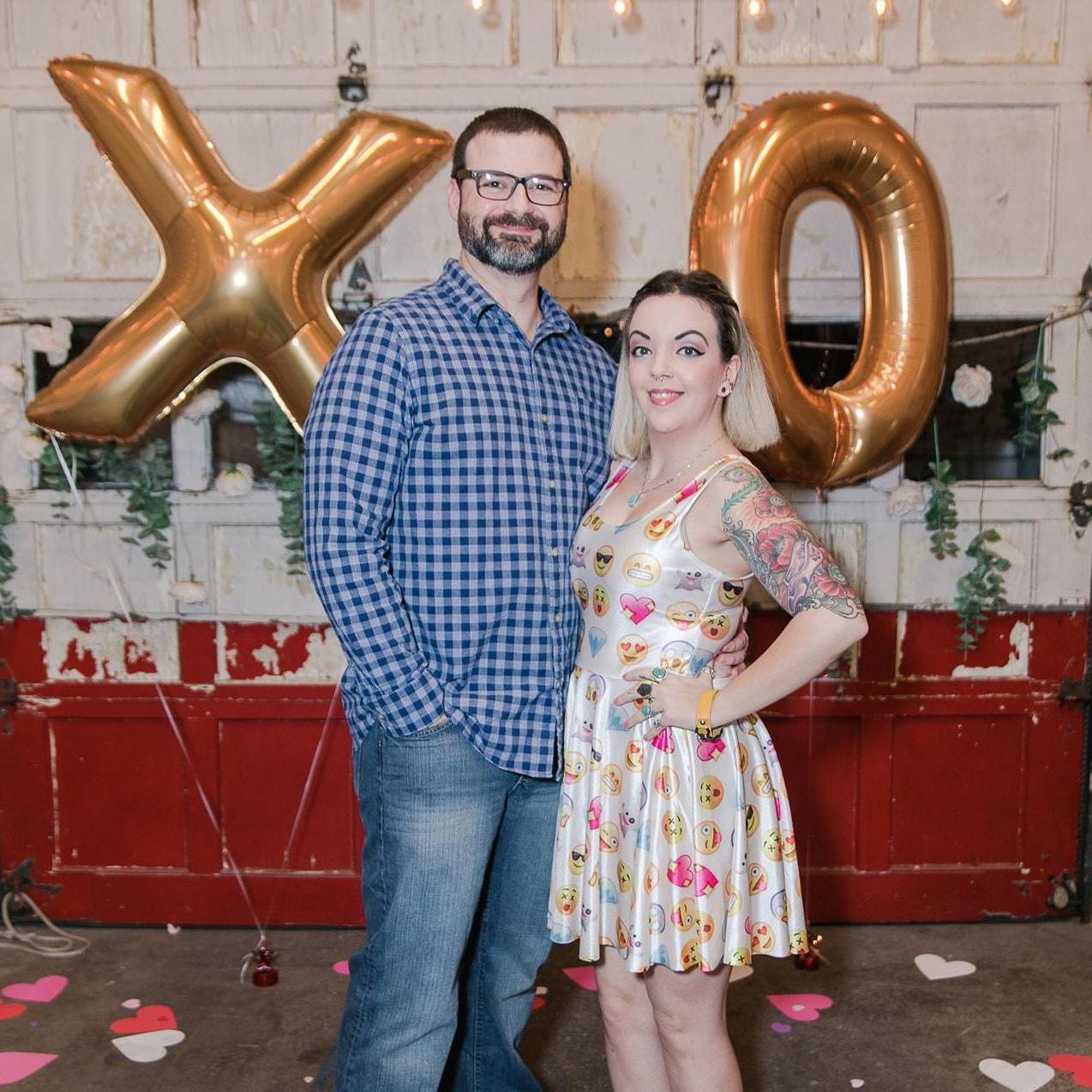 XOXO