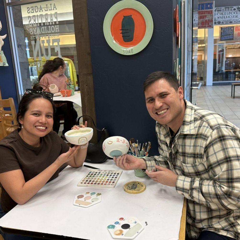 Celebrating our 2nd anniversary by painting our own ceramic bowls 🎨.