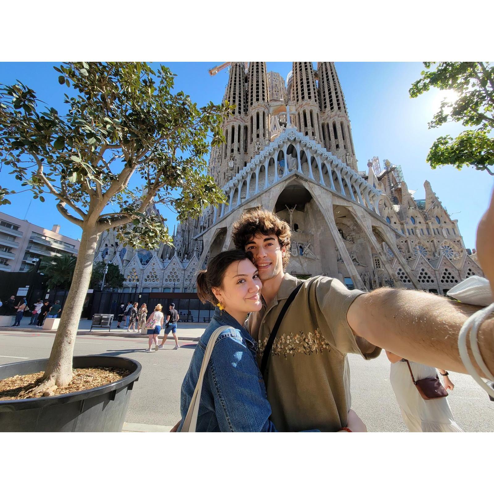 We then went to Europe post graduation. First stop - Barcelona! | Depois da formatura, fomos para a Europa. Primeira parada: Barcelona!