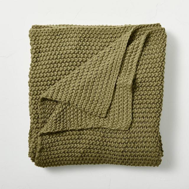 King Chunky Knit Bed Blanket Moss Green - Casaluna™