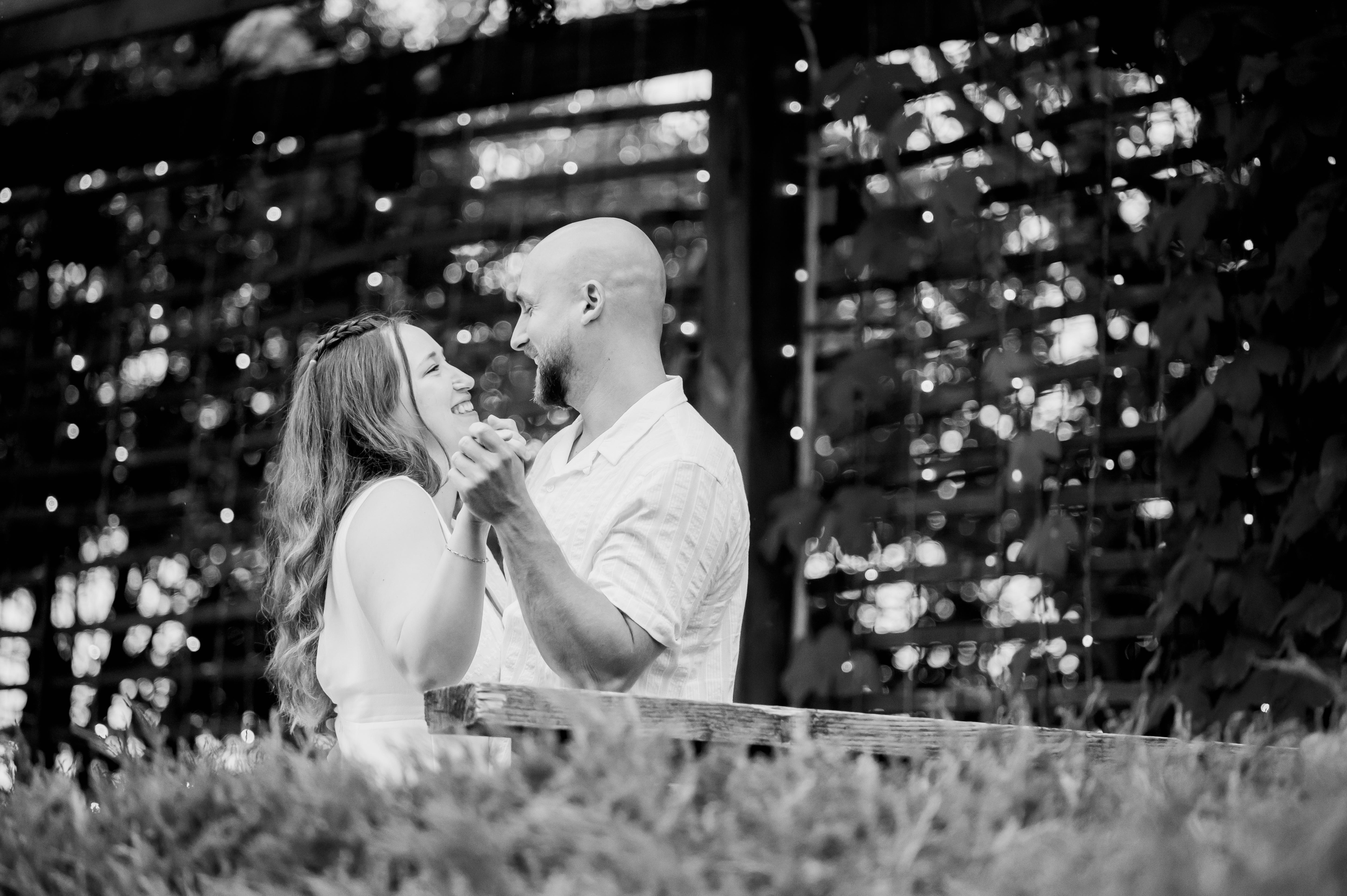The Wedding Website of Amber Allen and Michael Daniels