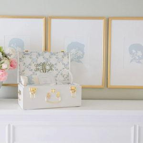Grand Bridal Trunk & Padlock