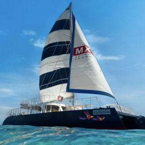 Catamaran and Snorkeling Tour