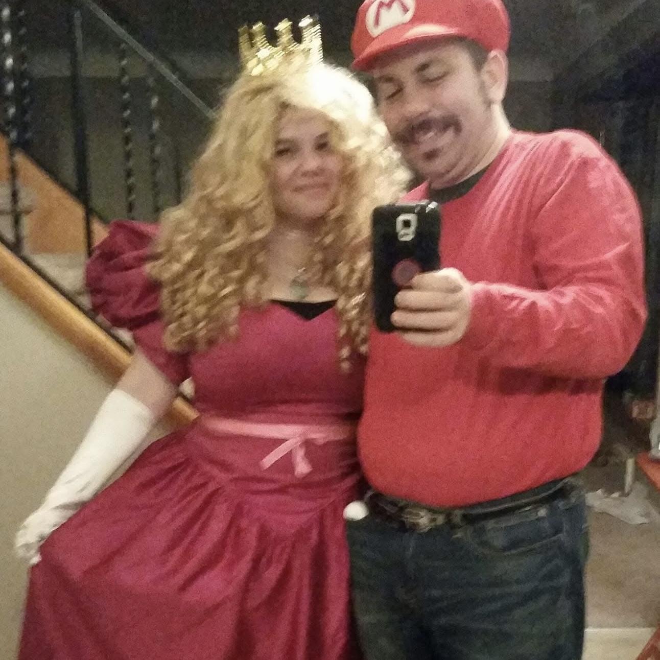 Mario & Princess Peach - Halloween 2018