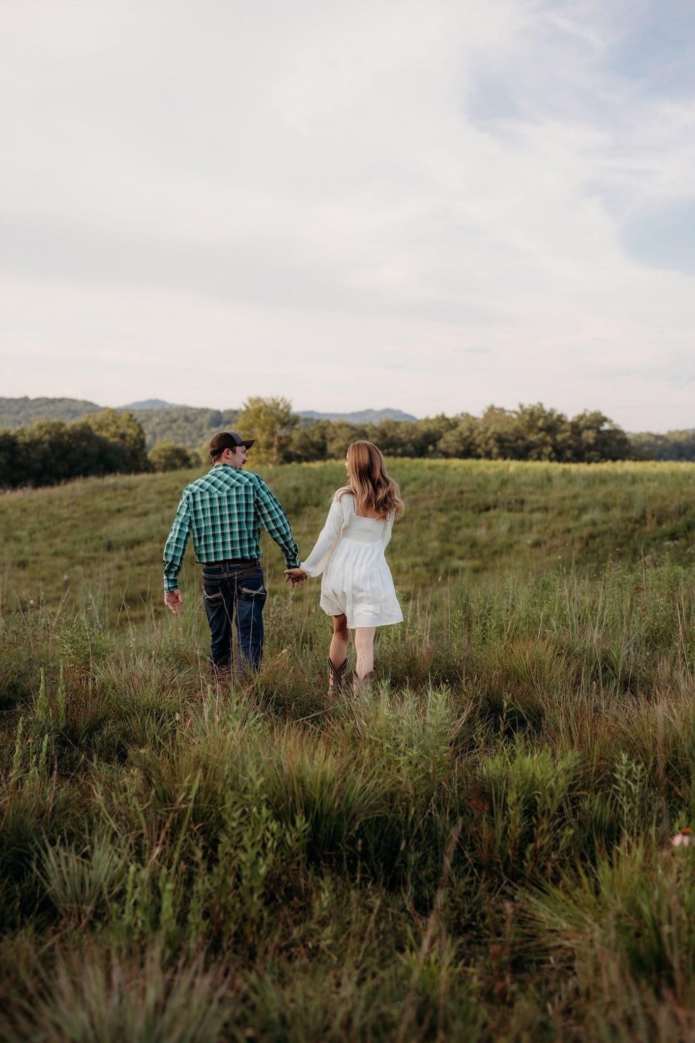 The Wedding Website of Nichole Henson and Dakota Cogar