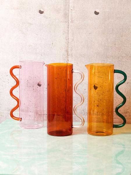 Wave Pitcher