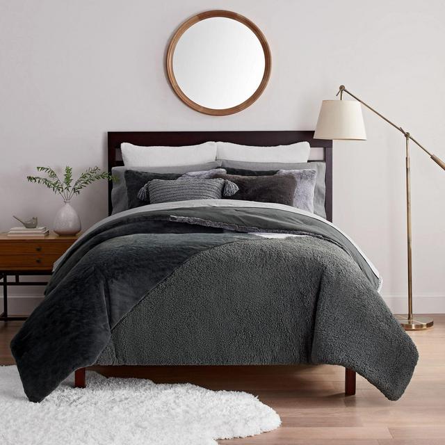 UGG® Outback 3-Piece King Duvet Cover Set in Charcoal