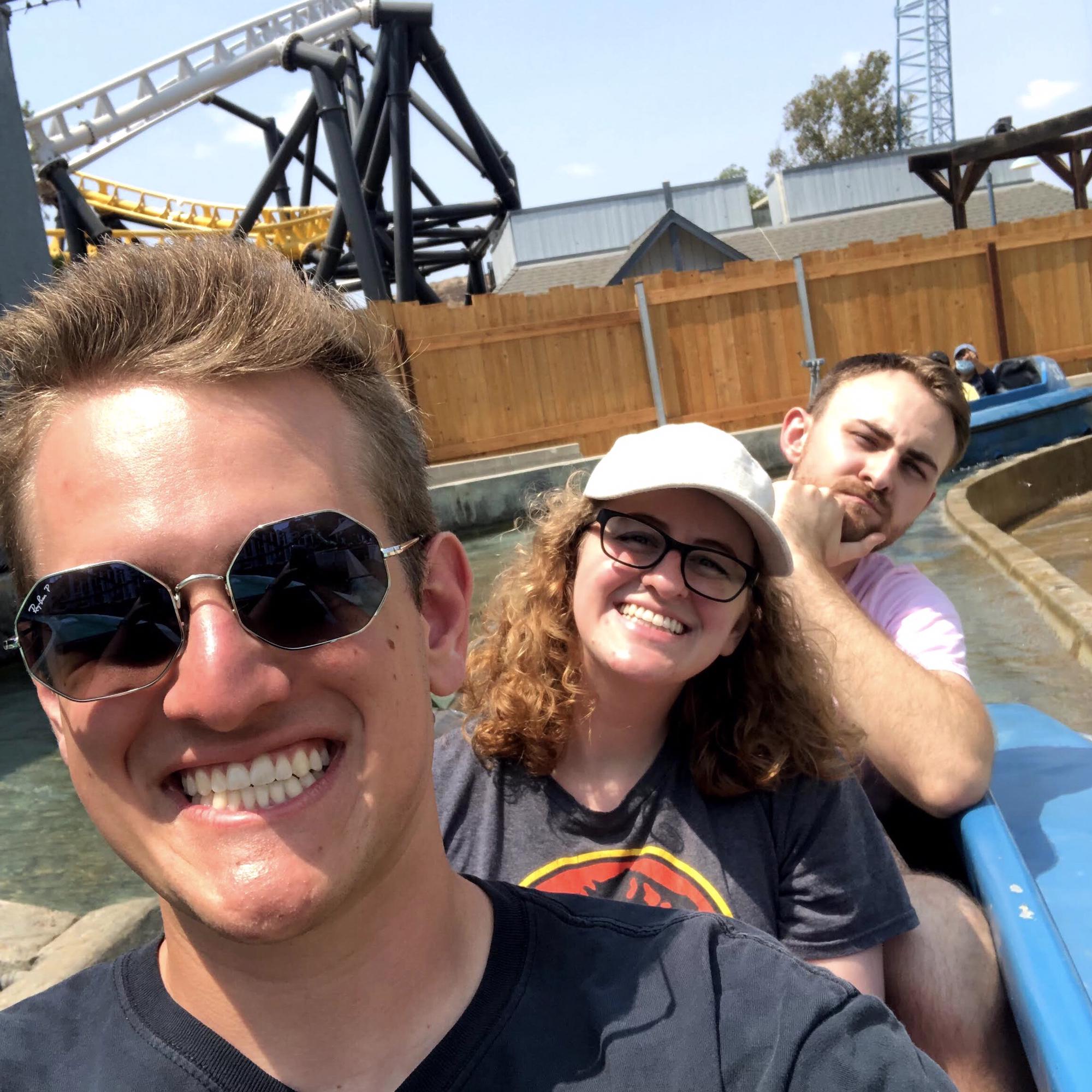 Six Flags 🎢