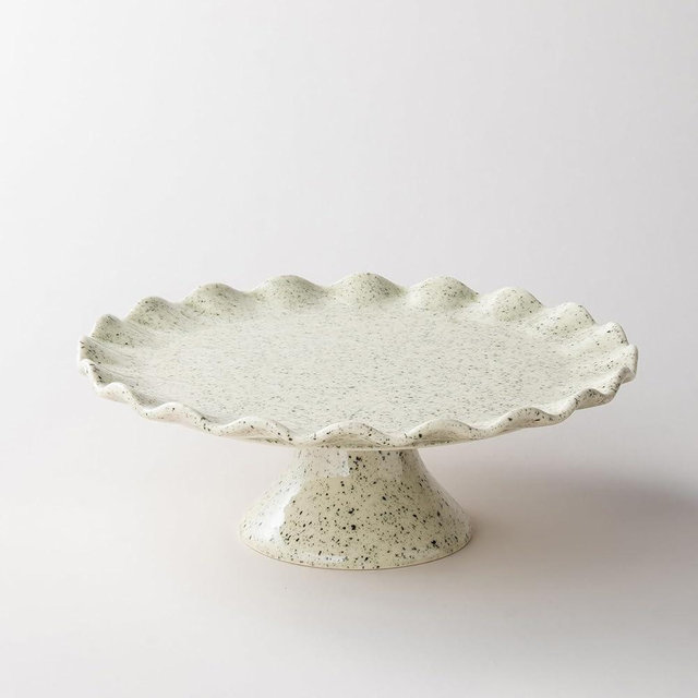 YHOJOY Ceramic Cake Stand, Small Cake Plate for 8 Inch Cake, Vintage Cake Pedestal Stand with Ruffle Trim for Mother's Day, Cupcake Stand for Dessert Table Display, Speckled White