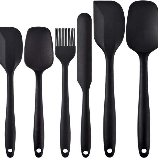 HFLYJPYW Spatulas Set of 6, Food Grade Silicone Spatulas Rubber Heat Resistant, Stainless Steel Core, Kitchen Utensils Nonstick for for Cooking, Baking and Mixing (Black)